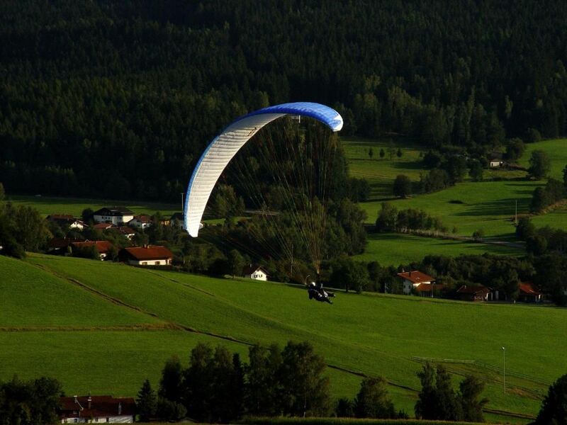 Umgebung: Paragliding